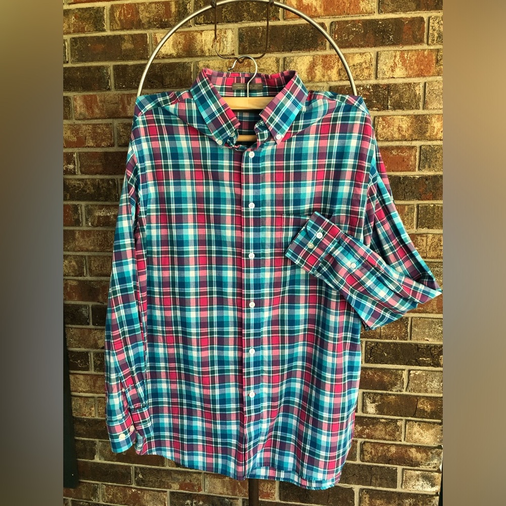 DANIEL CREMIEUX Signature Collection, pre loved, great shape, colorful, crisp, L